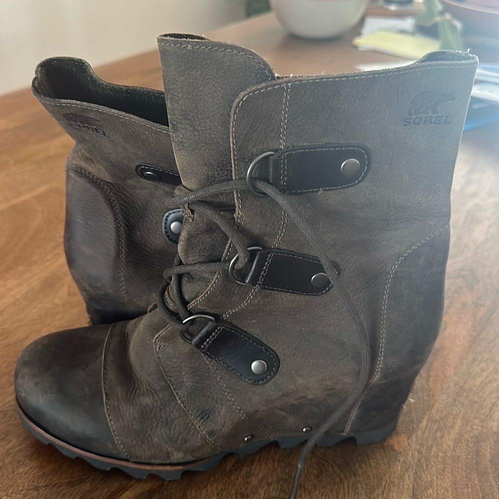Sorel Wedge Boots